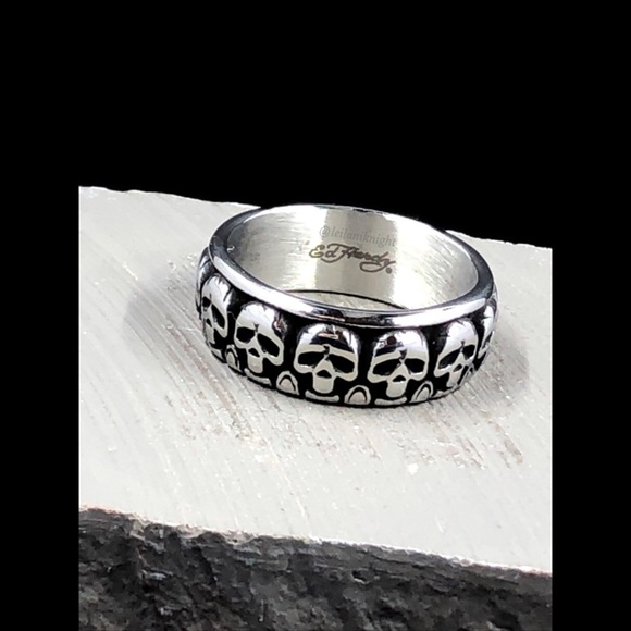Ed Hardy Stainless Steel Eternity Skull Band Ring - Picture 4 of 13